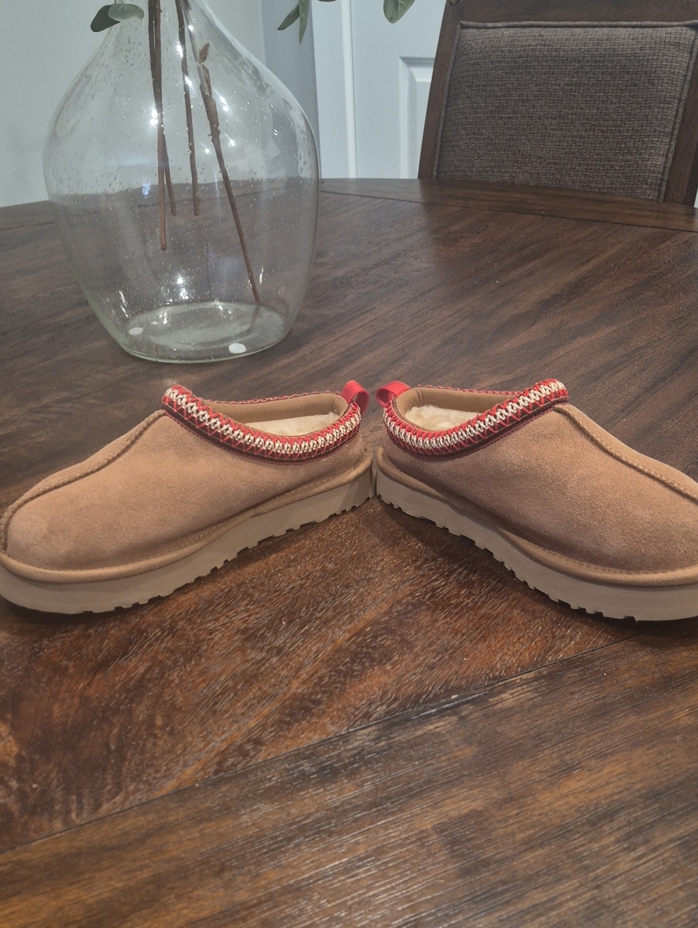 NEW UGG Tasman Cozy Suede Slip-On Clog in Chestnut with Red Trim - Picture 7 of 8